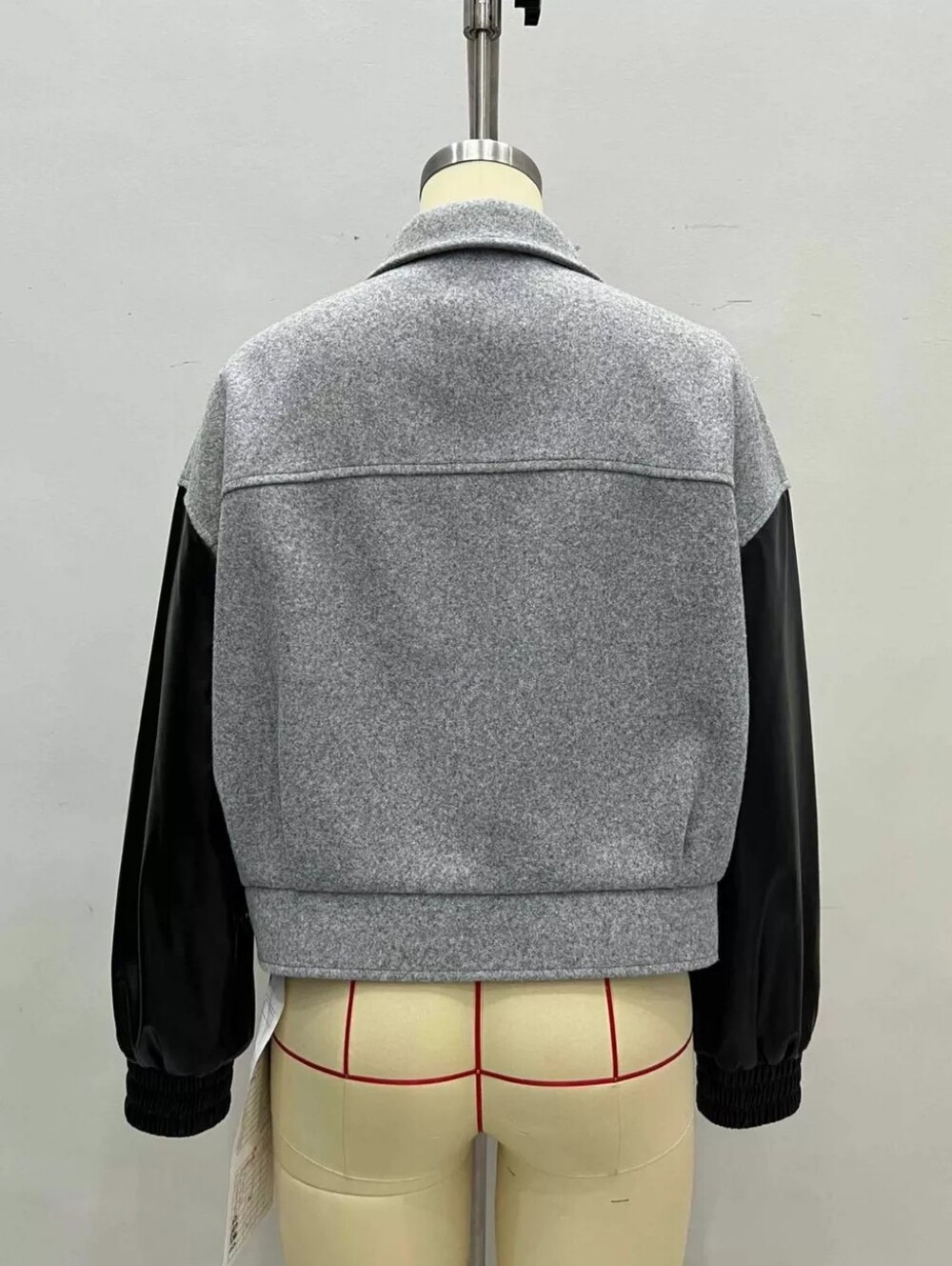 Color Block Zip-Up Jacket - Picture 6 of 8